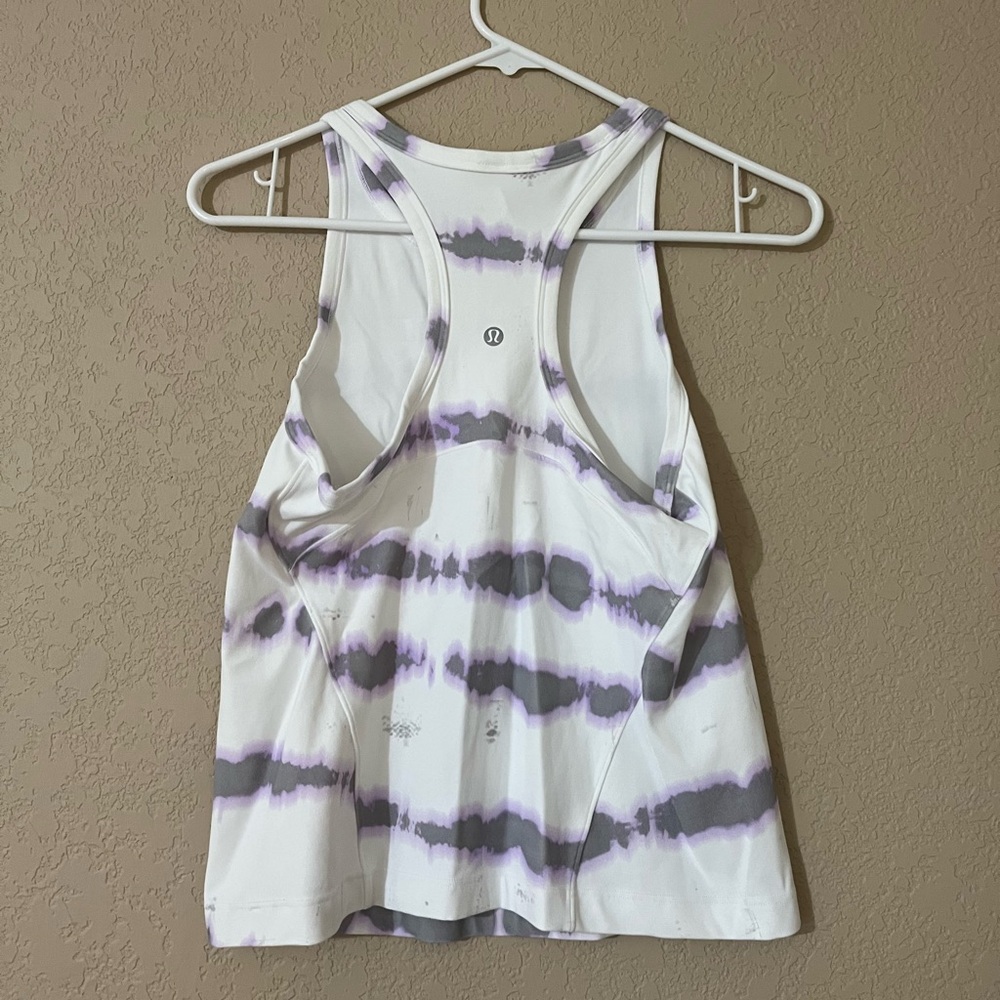 Lululemon Athletica Purple and White Sleeveless Tank Top